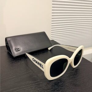 CHANEL Black and Cream Sunglasses
